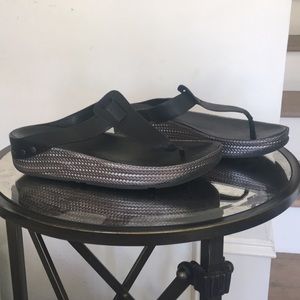 FitFlop black Leather wedge flip flop sandal